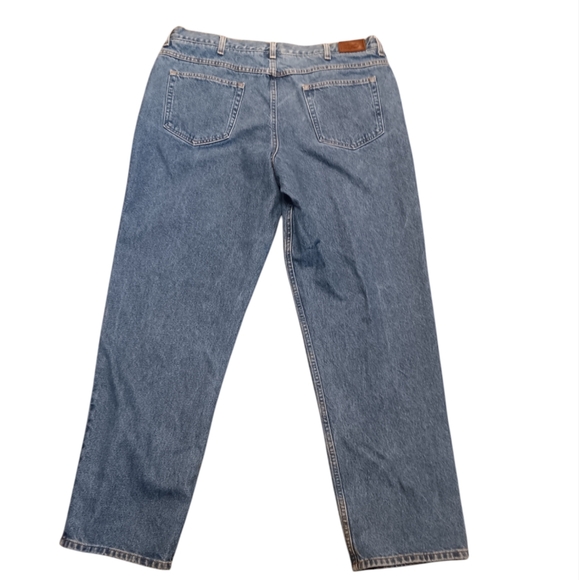 L.L. BEAN MEN'S SIZE 40×34 DENIM BLUE JEANS. - Picture 6 of 6